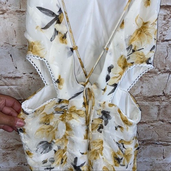 Hello Molly Yellow Just Us Cutout Maxi Dress Size Small - Picture 4 of 10